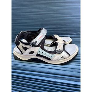 Ecco Offroad Superior Walking Comfort Nubuck Womens Sandal Sage Green size 7/7.5